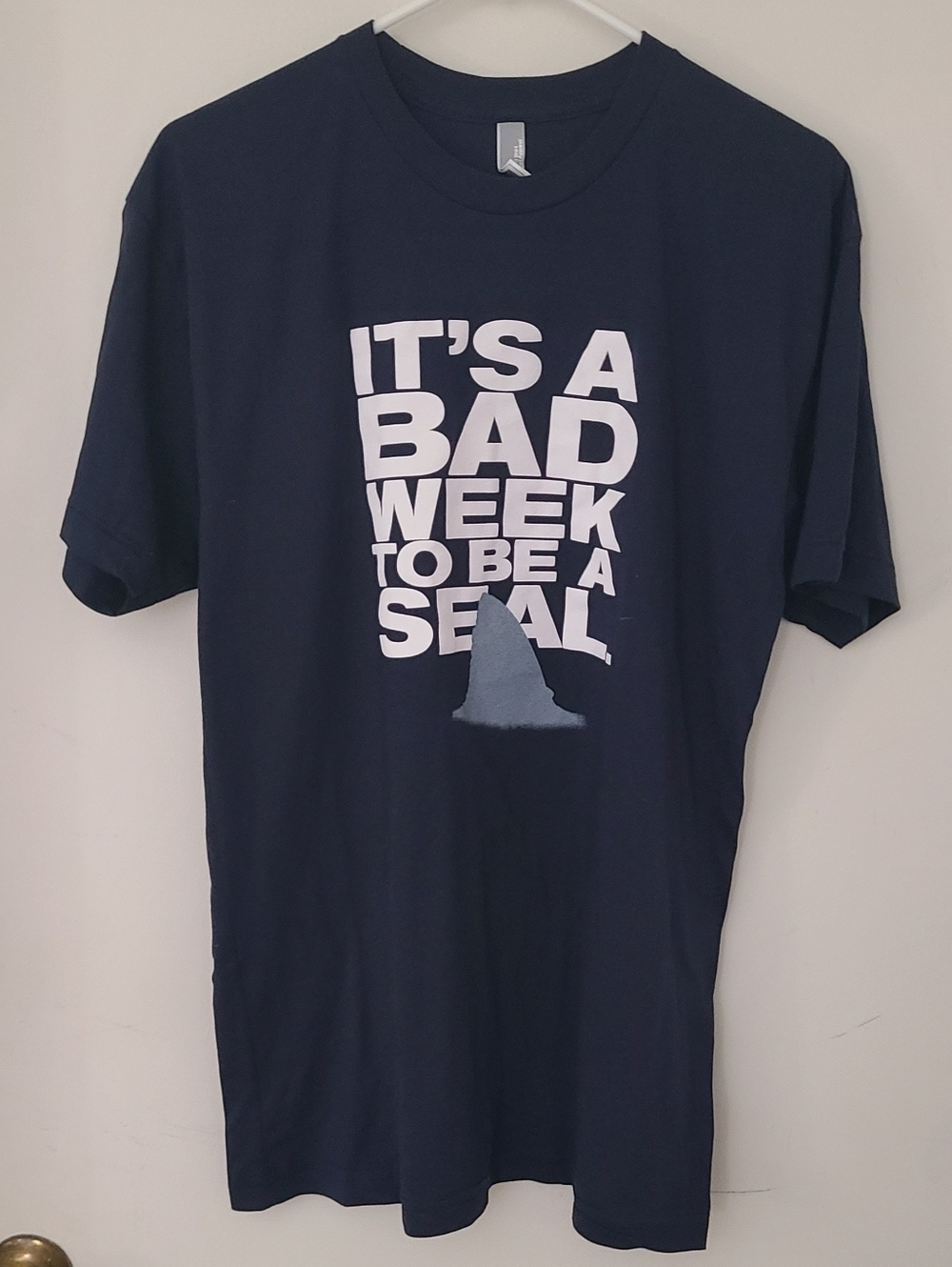 Shark Week Season Promo Discovery Channel T-Shirt Mens Large